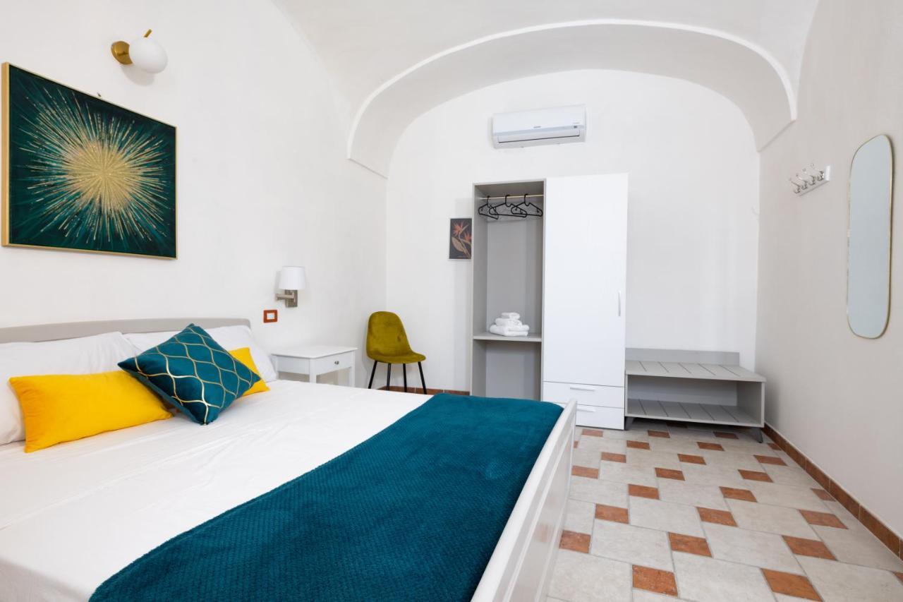 Don Pedro 53 Hotel Tresnuraghes Екстериор снимка