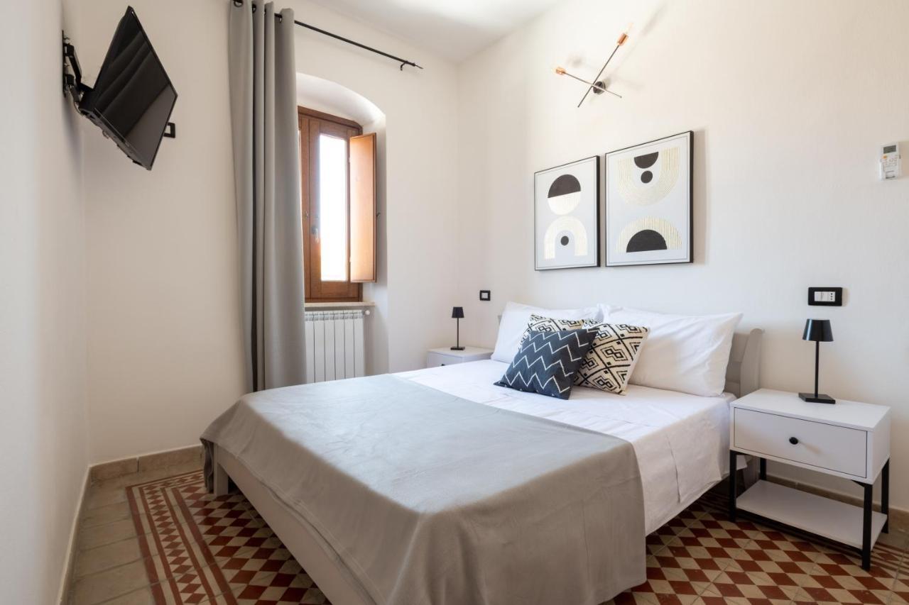 Don Pedro 53 Hotel Tresnuraghes Екстериор снимка
