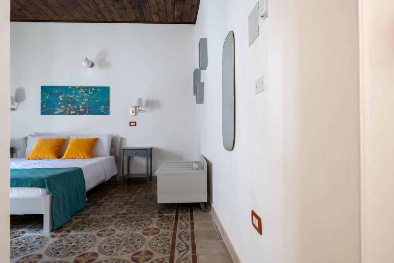Don Pedro 53 Hotel Tresnuraghes Екстериор снимка